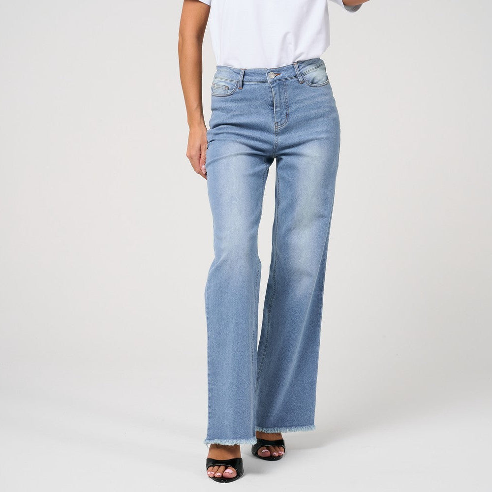 Womens Mid Rise Wide Leg Denim Jean