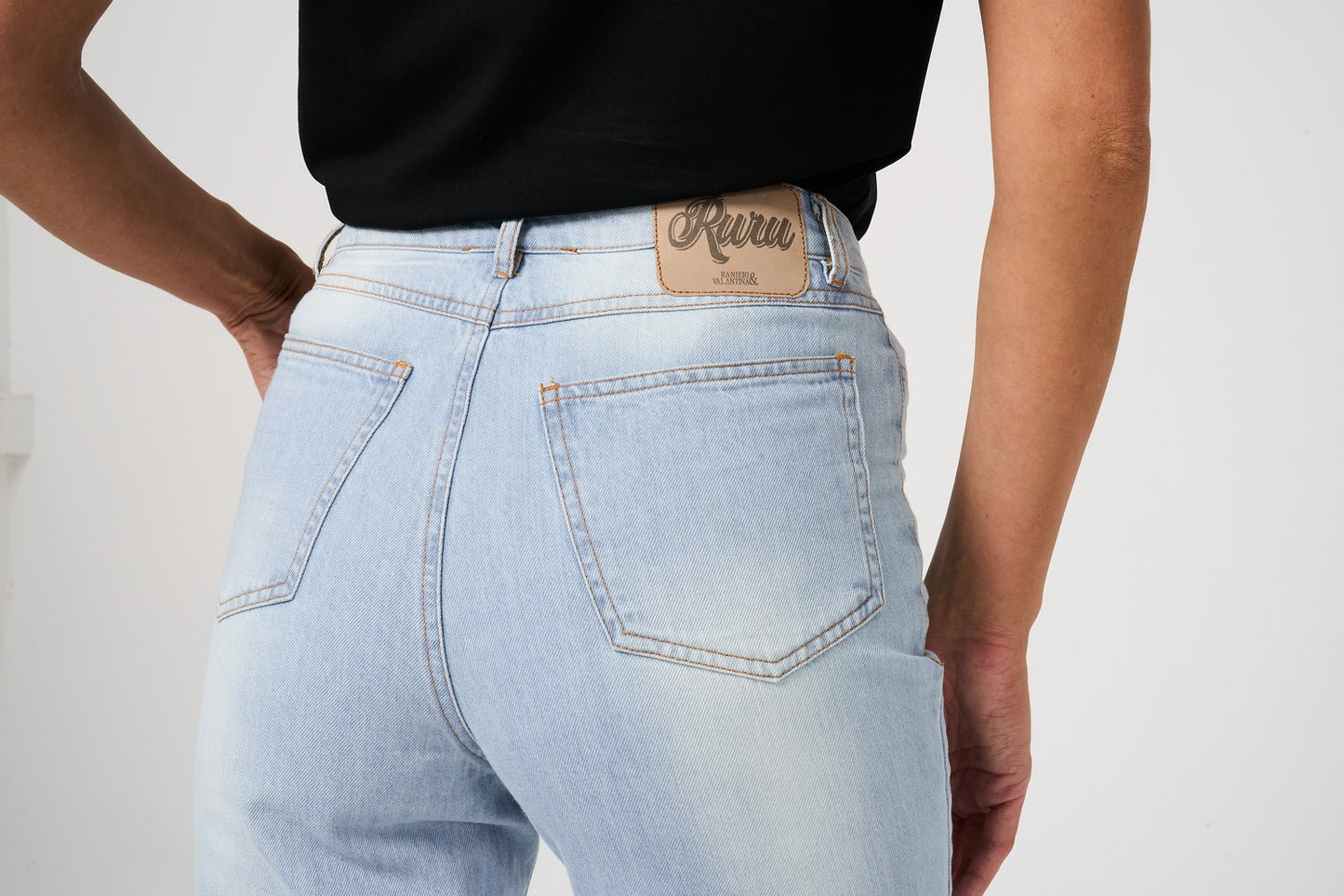 Womens Straight Jeans